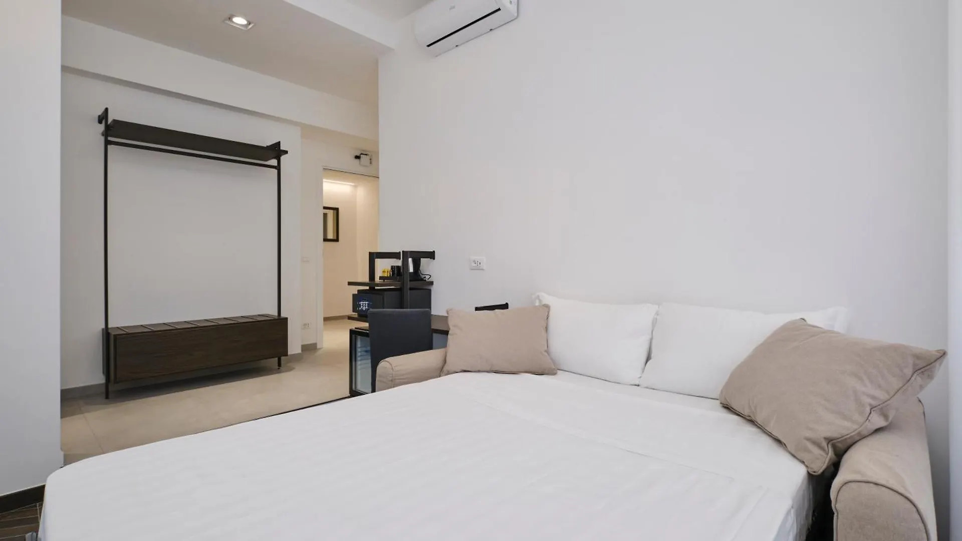 San Giovanni Retreat Ρώμη 0*,